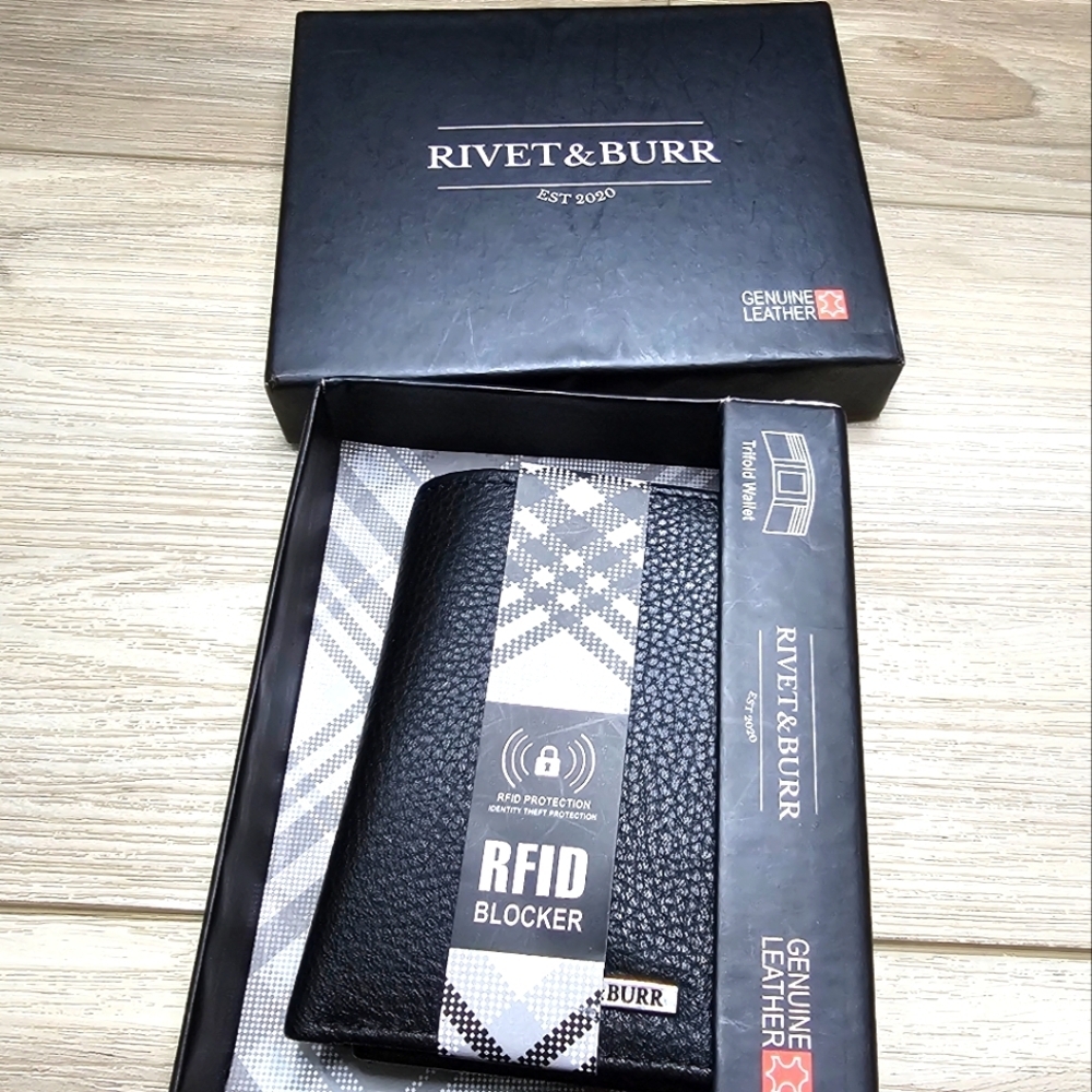 RIVET & BURR RFID Blocker Mens Wallet